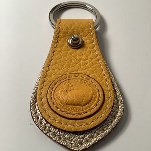 DOONEY & BOURKE Classic Leather Key Chain Key Fob Gold Metallic & Mustard NWOT